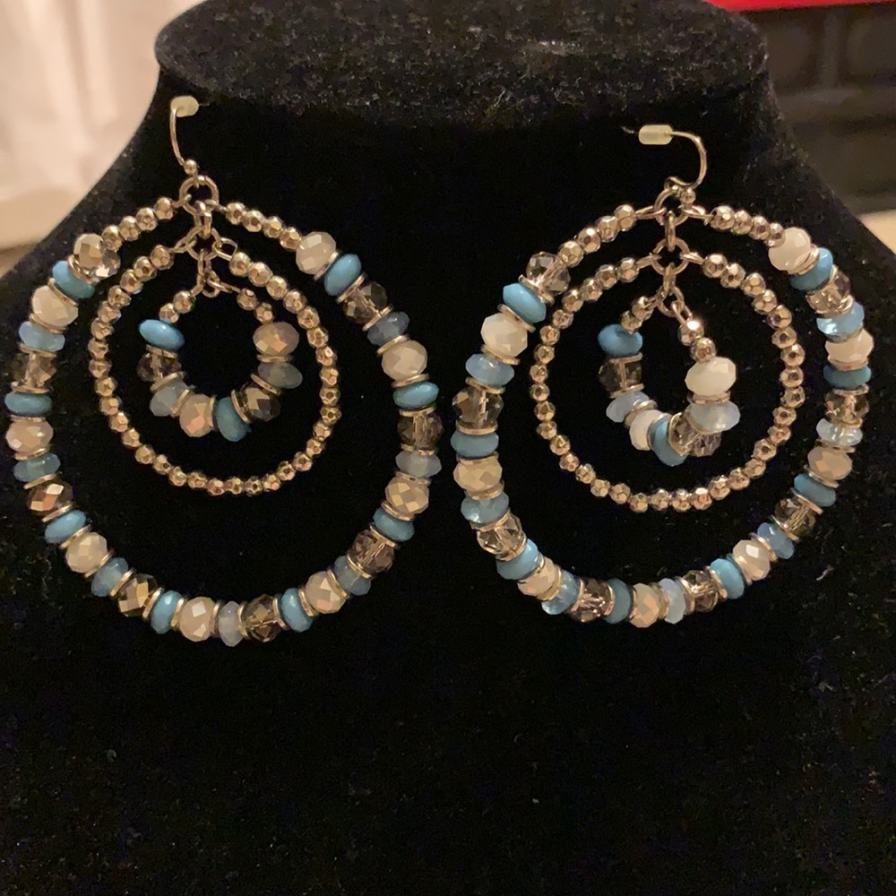 Ali Khan New York Large Hoop Earrings NWOT